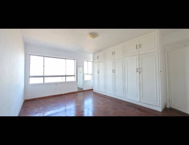 4 BEDROOM FLAT FOR SALE IN NORTH BEACH